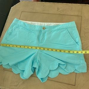 Beautiful Blue Lilly Pulitzer Buttercup shorts!